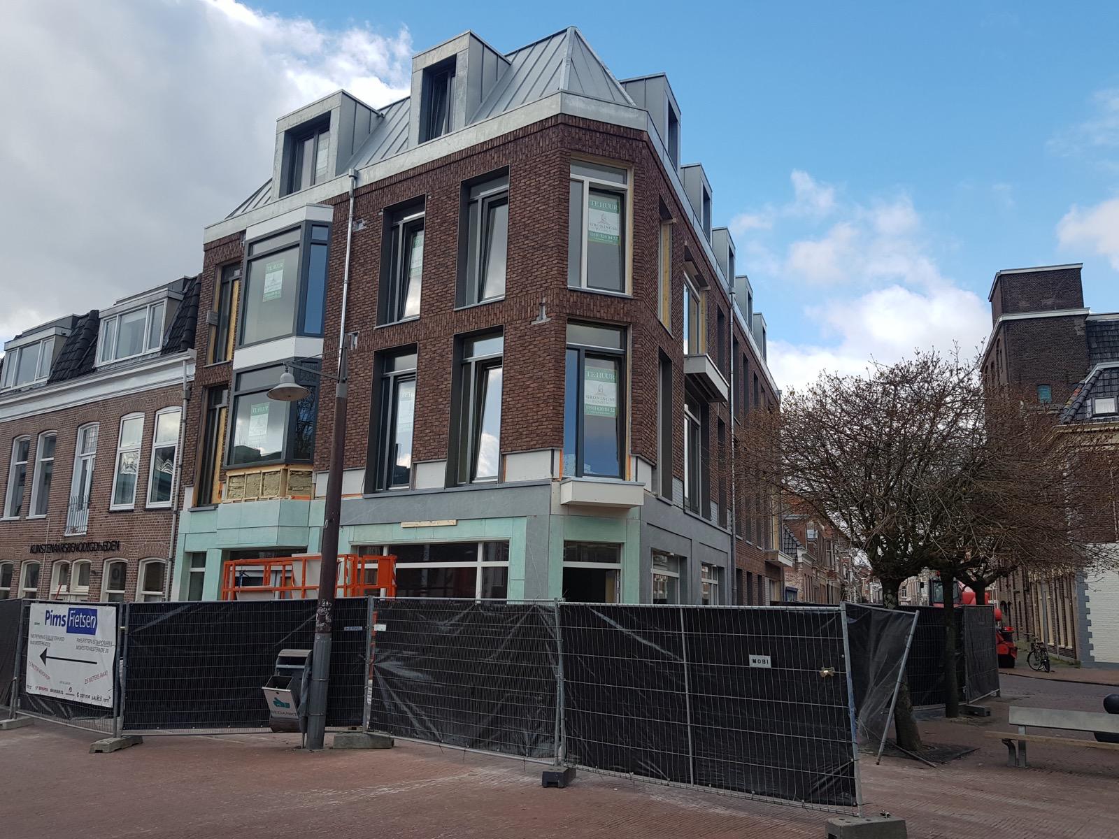 Hoekpand voor renovatie
